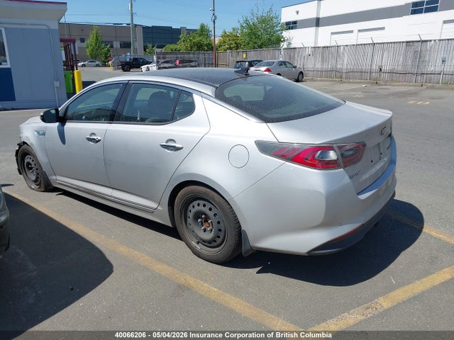 2015 Kia Optima Hybrid მანქანა იყიდება აუქციონზე, vin: KNAGN4AD9F5084997, აუქციონის ნომერი: 40066206