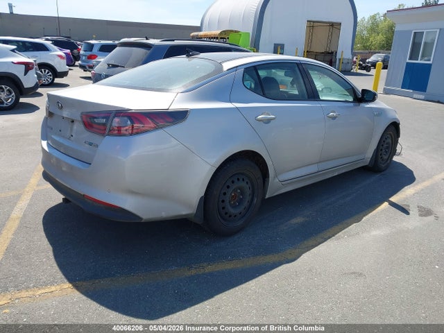 2015 Kia Optima Hybrid მანქანა იყიდება აუქციონზე, vin: KNAGN4AD9F5084997, აუქციონის ნომერი: 40066206