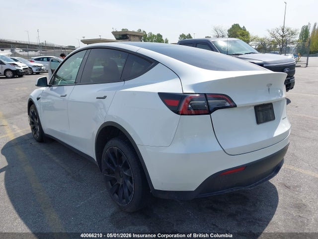 2023 Tesla Model Y მანქანა იყიდება აუქციონზე, vin: 7SAYGDEE1PF692892, აუქციონის ნომერი: 40066210