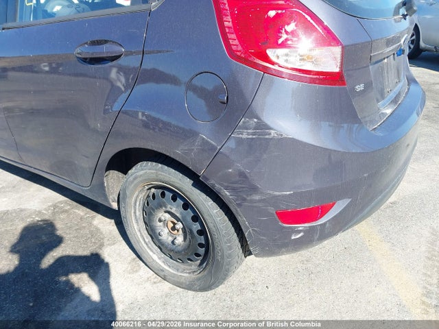 40066216 :رقم المزاد ، 3FADP4EJ6DM139581 vin ، 2013 Ford Fiesta Se مزاد بيع