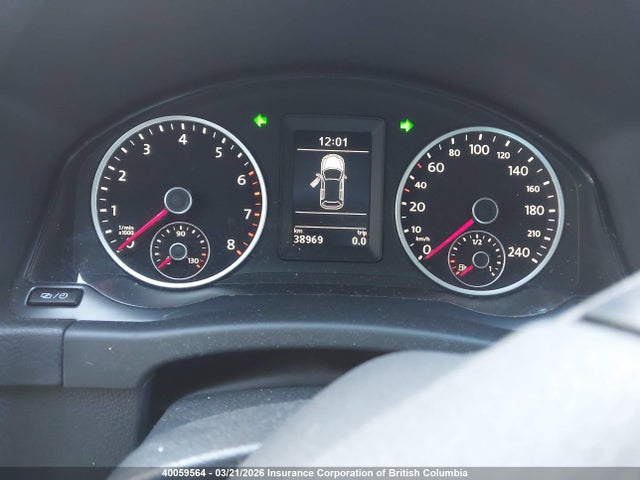 WVGJV7AX0FW040817 Volkswagen Tiguan S/se/sel/r-line