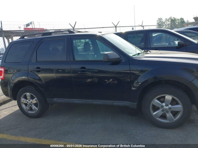 2010 Ford Escape Xlt მანქანა იყიდება აუქციონზე, vin: 1FMCU0D78AKC92927, აუქციონის ნომერი: 40066264