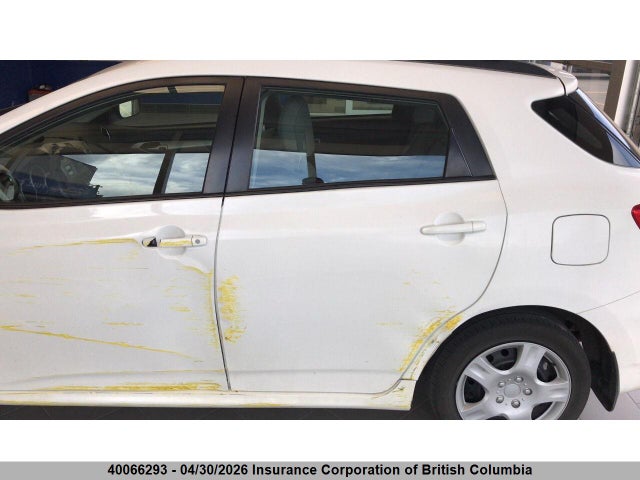 40066293 :رقم المزاد ، 2T1LE4EE1AC016354 vin ، 2010 Toyota Matrix مزاد بيع