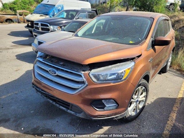 40066304 :رقم المزاد ، 1FMCU0GD3HUA06546 vin ، 2017 Ford Escape Se مزاد بيع