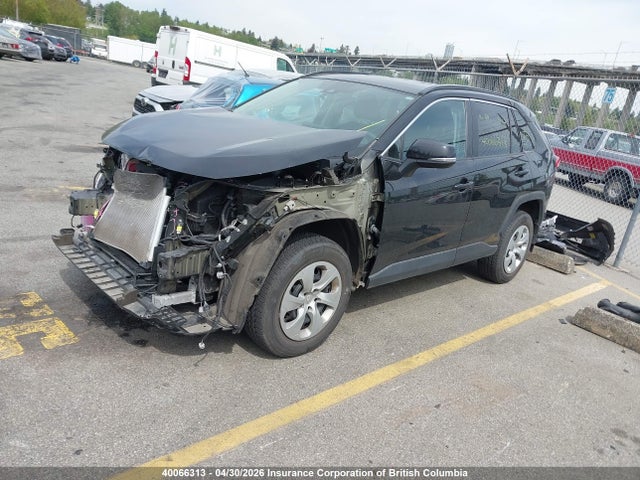 40066313 :رقم المزاد ، 2T3B1RFV8MC222818 vin ، 2021 Toyota Rav4 مزاد بيع