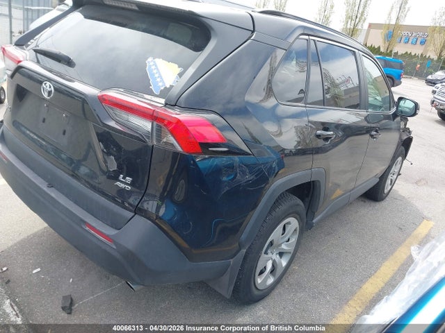 40066313 :رقم المزاد ، 2T3B1RFV8MC222818 vin ، 2021 Toyota Rav4 مزاد بيع
