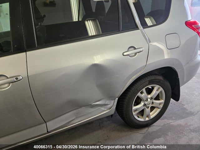 2011 Toyota Rav4 მანქანა იყიდება აუქციონზე, vin: 2T3BF4DV2BW157855, აუქციონის ნომერი: 40066315