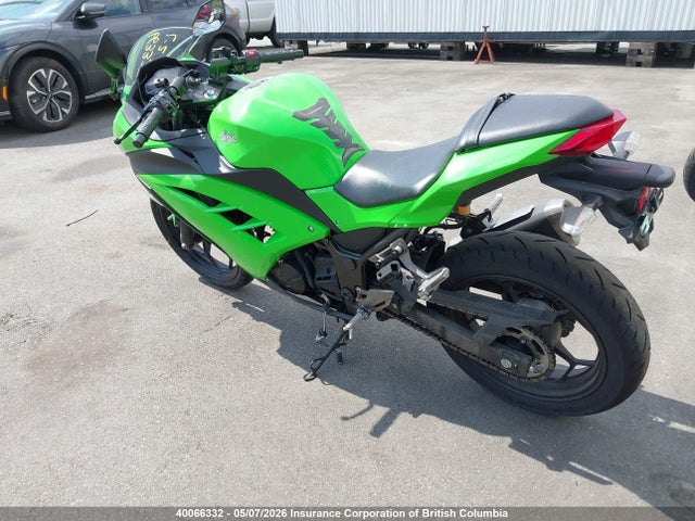 40066332 :رقم المزاد ، JKAEX8B15FDA16103 vin ، 2015 Kawasaki Ex300 B مزاد بيع