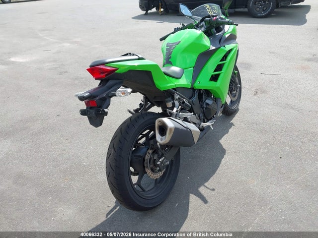 40066332 :رقم المزاد ، JKAEX8B15FDA16103 vin ، 2015 Kawasaki Ex300 B مزاد بيع