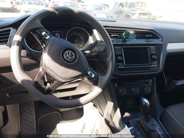 3VV0B7AX3KM170188 Volkswagen TIGUAN S