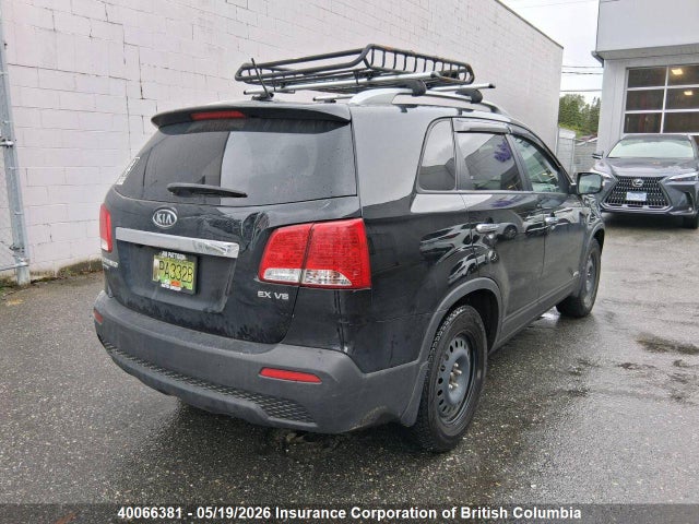 40066381 :رقم المزاد ، 5XYKUDA26DG385133 vin ، 2013 Kia Sorento Ex مزاد بيع