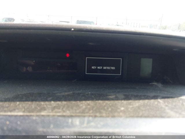 JTDZN3EU3JJ076250 Toyota PRIUS V