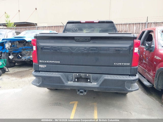 Продаж на аукціоні авто 2023 Chevrolet Silverado K1500 Custom, vin: 1GCPDBEKXPZ129393, номер лоту: 40066404