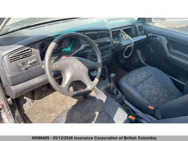 40066409 :رقم المزاد ، 3VWCA01H4XM222964 vin ، 1999 Volkswagen Golf مزاد بيع