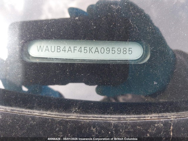 Продажа на аукционе авто 2019 Audi S4, vin: WAUB4AF45KA095985, номер лота: 40066426