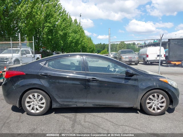 2013 Hyundai Elantra Gls/limited მანქანა იყიდება აუქციონზე, vin: 5NPDH4AE7DH201298, აუქციონის ნომერი: 40066438