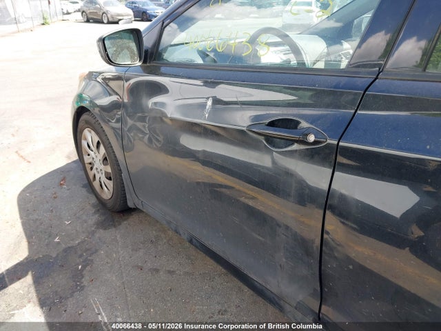 2013 Hyundai Elantra Gls/limited მანქანა იყიდება აუქციონზე, vin: 5NPDH4AE7DH201298, აუქციონის ნომერი: 40066438