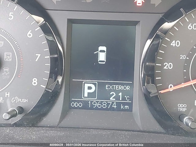 2015 Toyota Sienna Le 8 Passenger მანქანა იყიდება აუქციონზე, vin: 5TDKK3DC7FS685662, აუქციონის ნომერი: 40066439