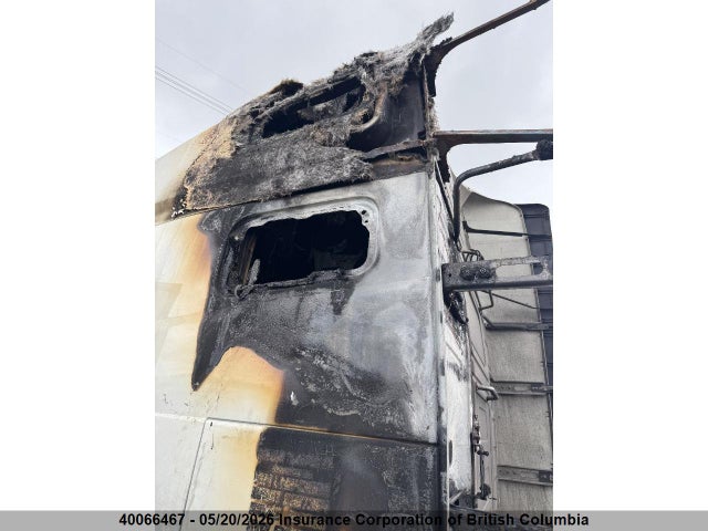 Aukcja sprzedaży 2020 Volvo Vn L, vin: 4V4NC9EH1LN243988, numer aukcji: 40066467