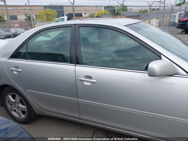 40066469 :رقم المزاد ، 4T1BE32K65U057969 vin ، 2005 Toyota Camry مزاد بيع