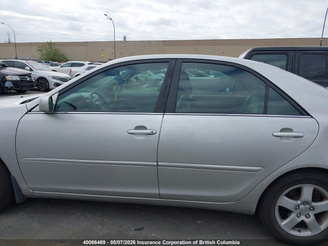 40066469 :رقم المزاد ، 4T1BE32K65U057969 vin ، 2005 Toyota Camry مزاد بيع
