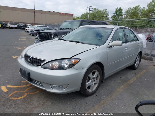 40066469 :رقم المزاد ، 4T1BE32K65U057969 vin ، 2005 Toyota Camry مزاد بيع