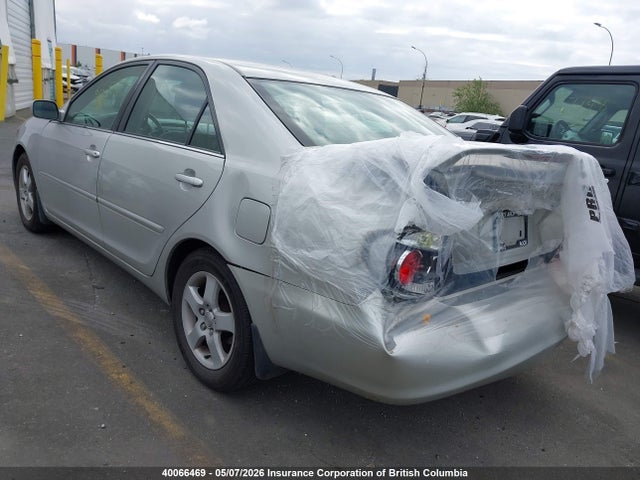40066469 :رقم المزاد ، 4T1BE32K65U057969 vin ، 2005 Toyota Camry مزاد بيع