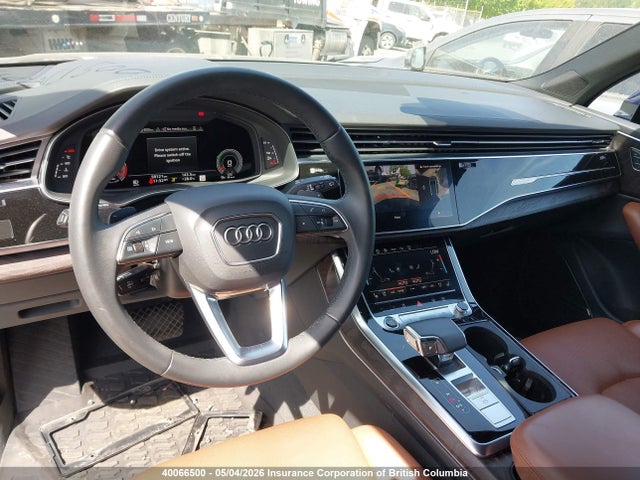 WA1WXBF79ND002412 Audi Q7