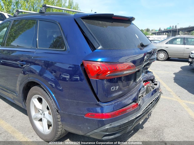 WA1WXBF79ND002412 Audi Q7