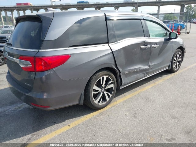 Продажа на аукционе авто 2018 Honda Odyssey Touring, vin: 5FNRL6H84JB501617, номер лота: 40066525