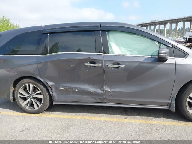 Продажа на аукционе авто 2018 Honda Odyssey Touring, vin: 5FNRL6H84JB501617, номер лота: 40066525