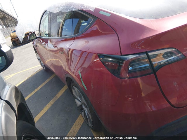 7SAYGDEE1NF419268 Tesla Model Y