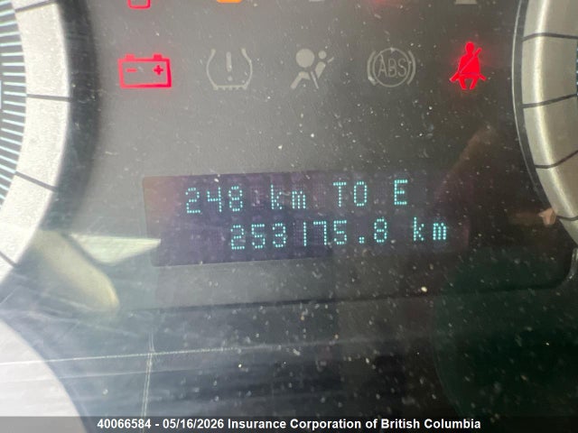 2010 Ford Escape Limited მანქანა იყიდება აუქციონზე, vin: 1FMCU9EG7AKB26577, აუქციონის ნომერი: 40066584