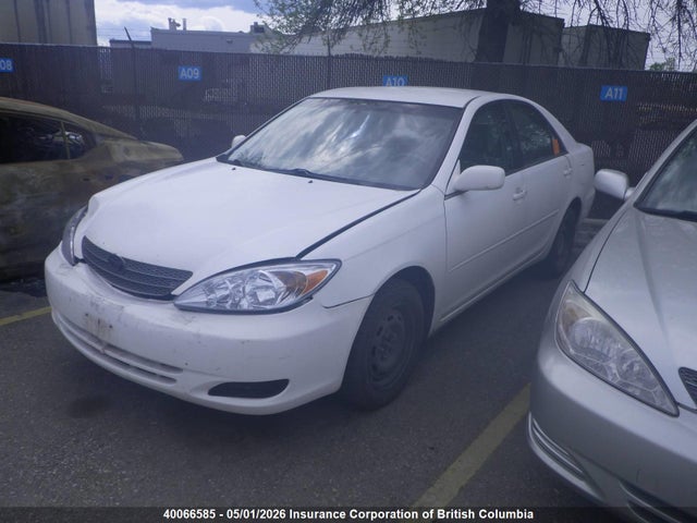 40066585 :رقم المزاد ، JTDBE32K820018033 vin ، 2002 Toyota Camry مزاد بيع