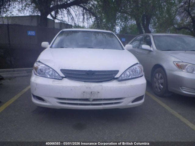 40066585 :رقم المزاد ، JTDBE32K820018033 vin ، 2002 Toyota Camry مزاد بيع