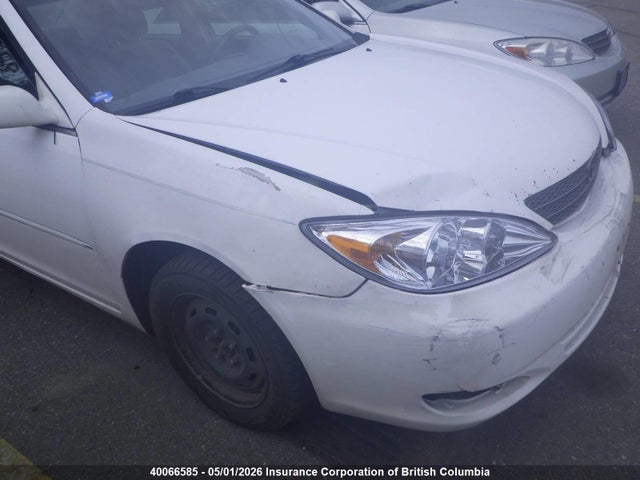 40066585 :رقم المزاد ، JTDBE32K820018033 vin ، 2002 Toyota Camry مزاد بيع