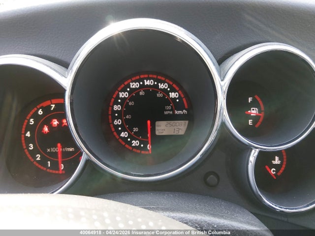 Продажа на аукционе авто 2005 Toyota Corolla Matrix Xr, vin: 2T1KR32E75C920150, номер лота: 40064918