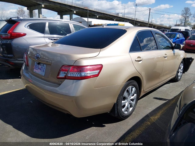 2010 Toyota Camry Se/le/xle მანქანა იყიდება აუქციონზე, vin: 4T1BF3EK3AU010689, აუქციონის ნომერი: 40063630