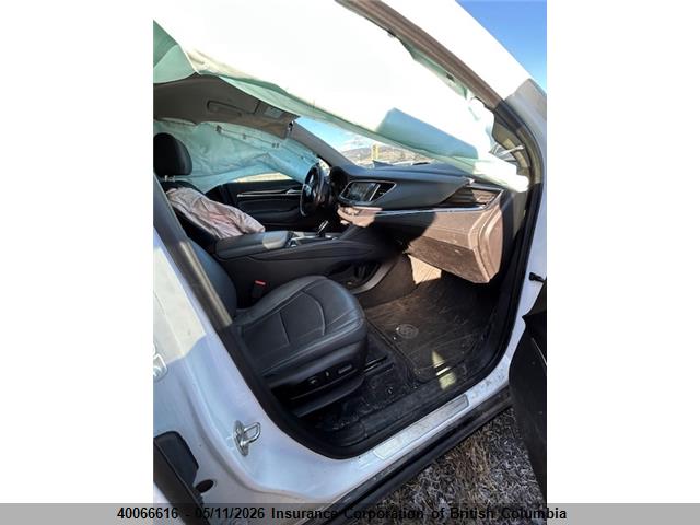 Продажа на аукционе авто 2019 Buick Enclave Essence, vin: 5GAERBKW0KJ113857, номер лота: 40066616