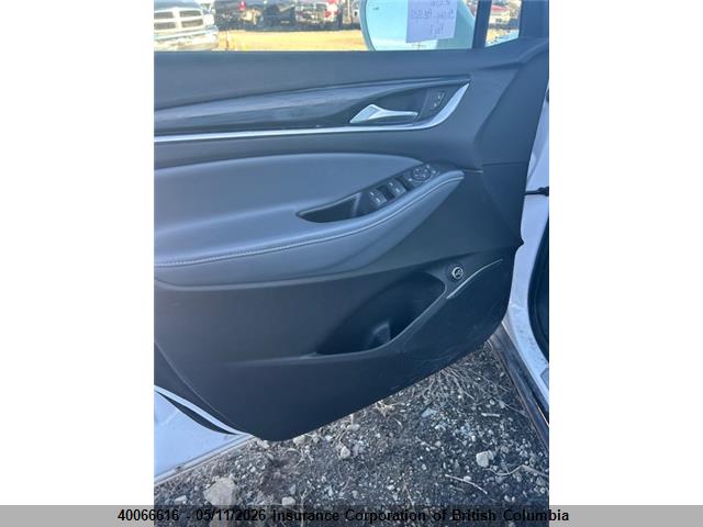Продажа на аукционе авто 2019 Buick Enclave Essence, vin: 5GAERBKW0KJ113857, номер лота: 40066616