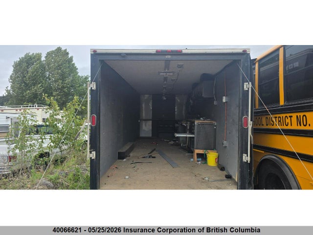 2SFFK4319R1089895 Royal Cargo Box Trailer