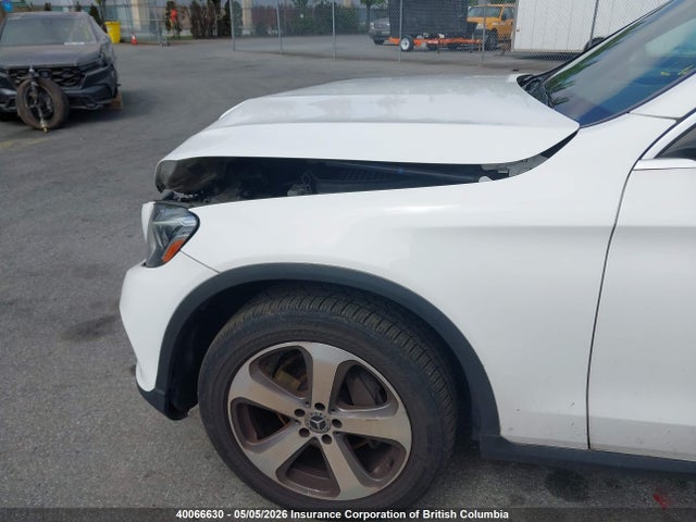WDC0G4KB7JV052130 Mercedes-Benz Glc 300 4matic