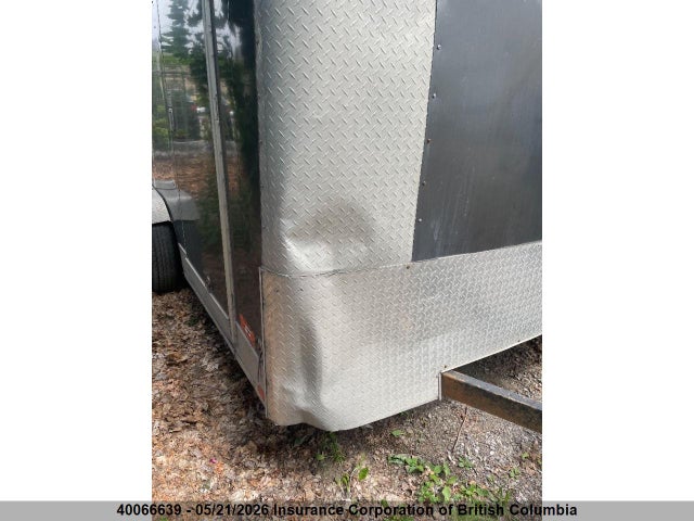 5NHUTW422KF714815 Continental Cargo Box Trailer