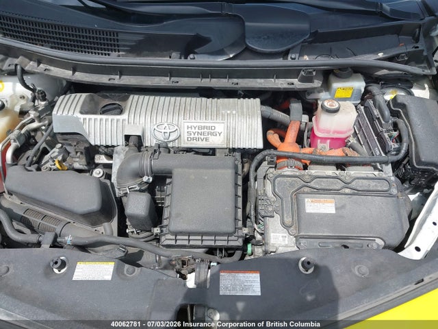 40062781 :رقم المزاد ، JTDZN3EU4JJ075575 vin ، 2018 Toyota Prius V مزاد بيع