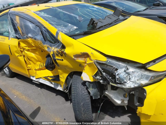 40062781 :رقم المزاد ، JTDZN3EU4JJ075575 vin ، 2018 Toyota Prius V مزاد بيع