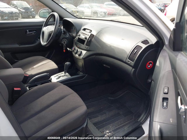 2010 Hyundai Elantra Gl მანქანა იყიდება აუქციონზე, vin: KMHDU4BD9AU192845, აუქციონის ნომერი: 40066649