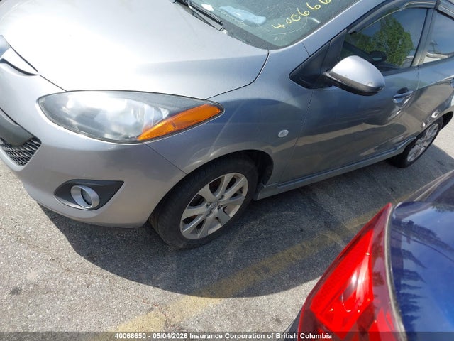 40066650 :رقم المزاد ، JM1DE1HYXB0121415 vin ، 2011 Mazda Mazda2 مزاد بيع