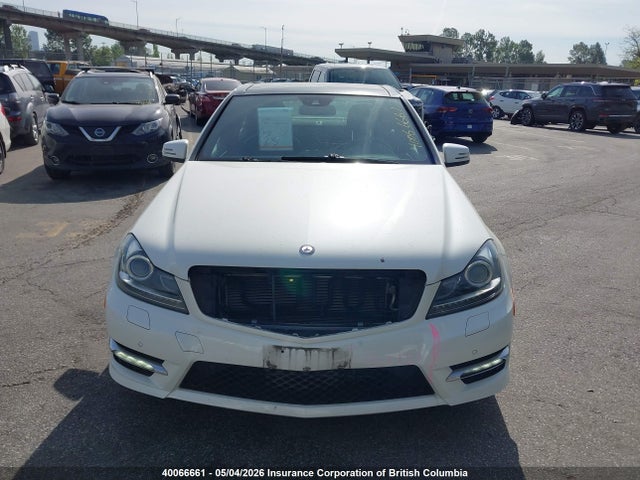 Продажа на аукционе авто 2012 Mercedes-benz C 350 4matic, vin: WDDGF8JB5CA634131, номер лота: 40066661