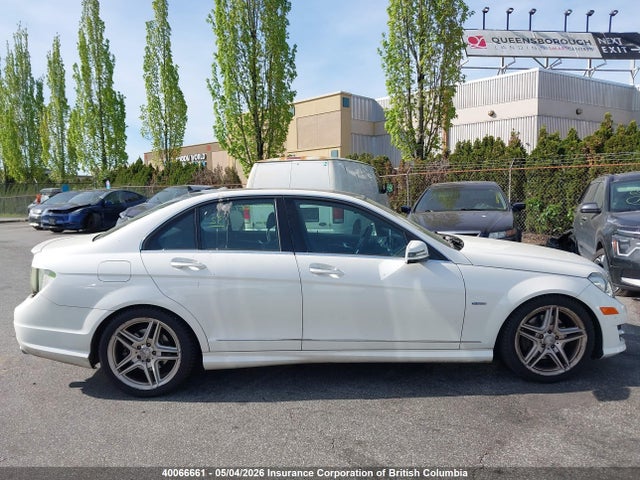 Продажа на аукционе авто 2012 Mercedes-benz C 350 4matic, vin: WDDGF8JB5CA634131, номер лота: 40066661