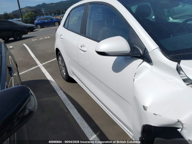 3KPA25AB2JE094791 KIA RIO LX/S